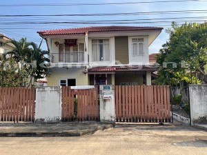 ปรับลดราคาครั้งใหญ่ บ้านเดี่ยว หมู่บ้านพันดารา 1 ต.โคกสว่าง อ.เมืองสระบุรี จ.สระบุรี เฟอร์ครบ เข้าอยู่ได้เลย Tel 081-5713517