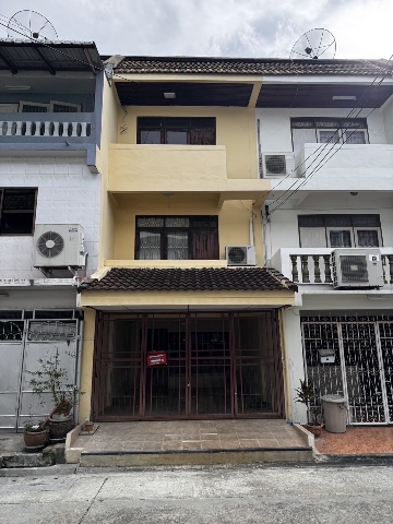 ให้เช่าทาวน์เฮาส์ 3ชั้น สุขุมวิท 101/1 ซอยวชิรธรรมสาธิต
