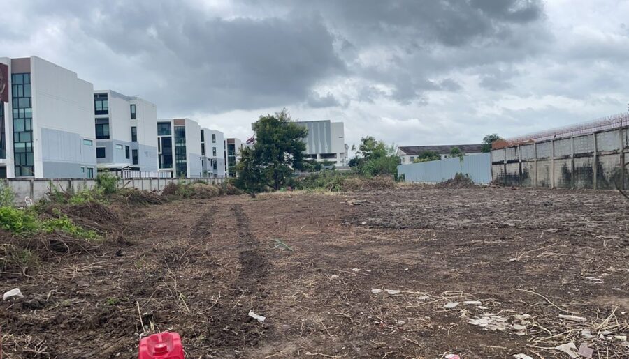 เช่า/ขายที่ดิน 4 ไร่ เศษ กิ่งแก้วซอย 19 ทำเลดี ใกล้ถนนใหญ่กิ่งแก้ว 8 เลน 200ม. สมุทรปราการ (ที่ดินสีแดง) โทร 081-8017208