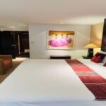โรงแรมสไตล์บูทีคป่าตองราคาถูกสุด650บ 芭东平价酒店只需 650 泰铢起, 普吉岛靠近芭东海滩的住宿 ถนน รัษฎาอุทิศ 200 ปี ป่าตอง ภูเก็ต ใกล้ชายหาด