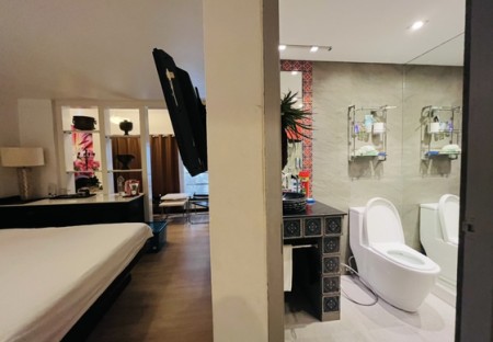 โรงแรมสไตล์บูทีคป่าตองราคาถูกสุด650บ 芭东平价酒店只需 650 泰铢起, 普吉岛靠近芭东海滩的住宿 ถนน รัษฎาอุทิศ 200 ปี ป่าตอง ภูเก็ต ใกล้ชายหาด