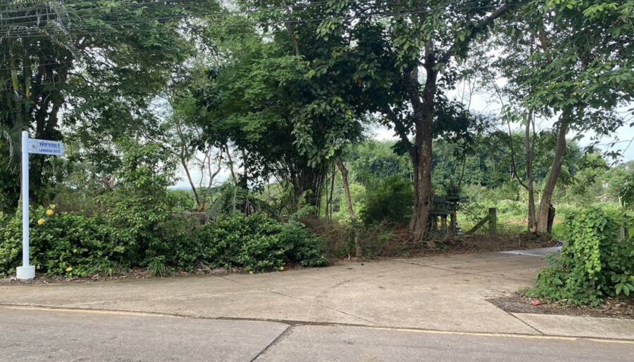 ขาย!!! ที่ดินสวย ทำเลศักยภาพ ใจกลางเมือง..หลังค่ายตากสิน..เนื้อที่ 14 ไร่เศษ โทร 092-5635533