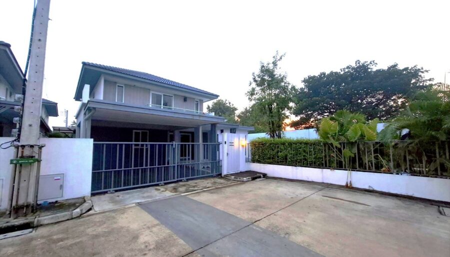 เจ้าของขายเอง บ้านเดี่ยว 2 ชั้น โครงการ มัณฑนา เพชรเกษม – สาย 4 (หลังมุม) โทร.084-1416555