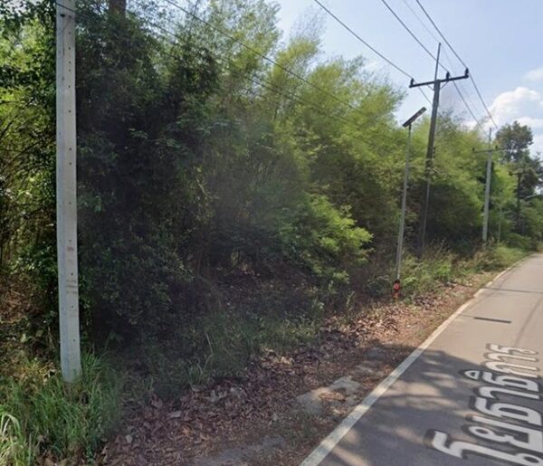 ขายที่ดินแปลงสวย 13 ไร่ ถนนโยธาธิการ กบินทร์บุรี ปราจีนบุรี โทร 085-7412733