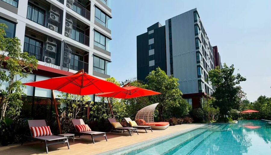 ขายคอนโด ใหม่ dcondo Vivid Rangsit ตรงข้าม ม.กรุงเทพ ข้ามสะพานลอยก็ถึงมหาลัย พร้อมอยู่ โทร 0616161426